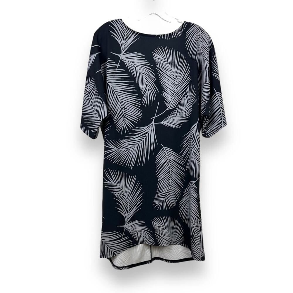 Beautiful beach summer low back dress coverup